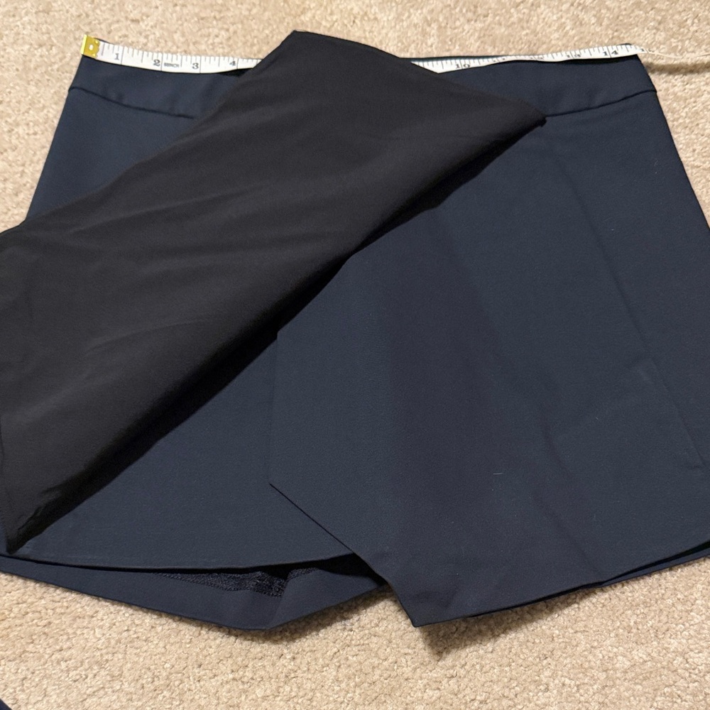 J. McLaughlin Black Skort - Picture 6 of 9